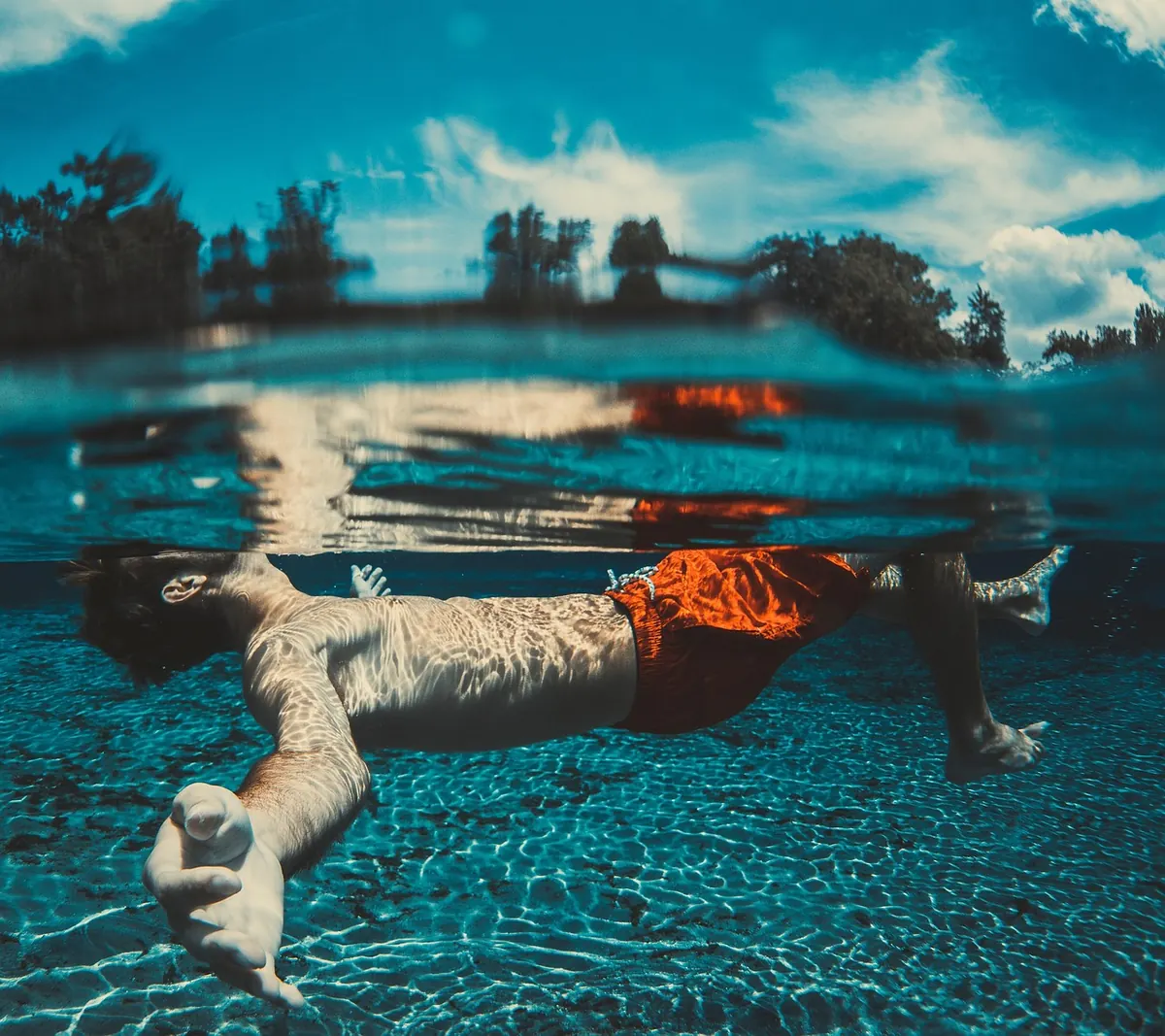 A Beginner's Guide to Cold-Water Swimming in the UK: Safety, Kit and First Dip